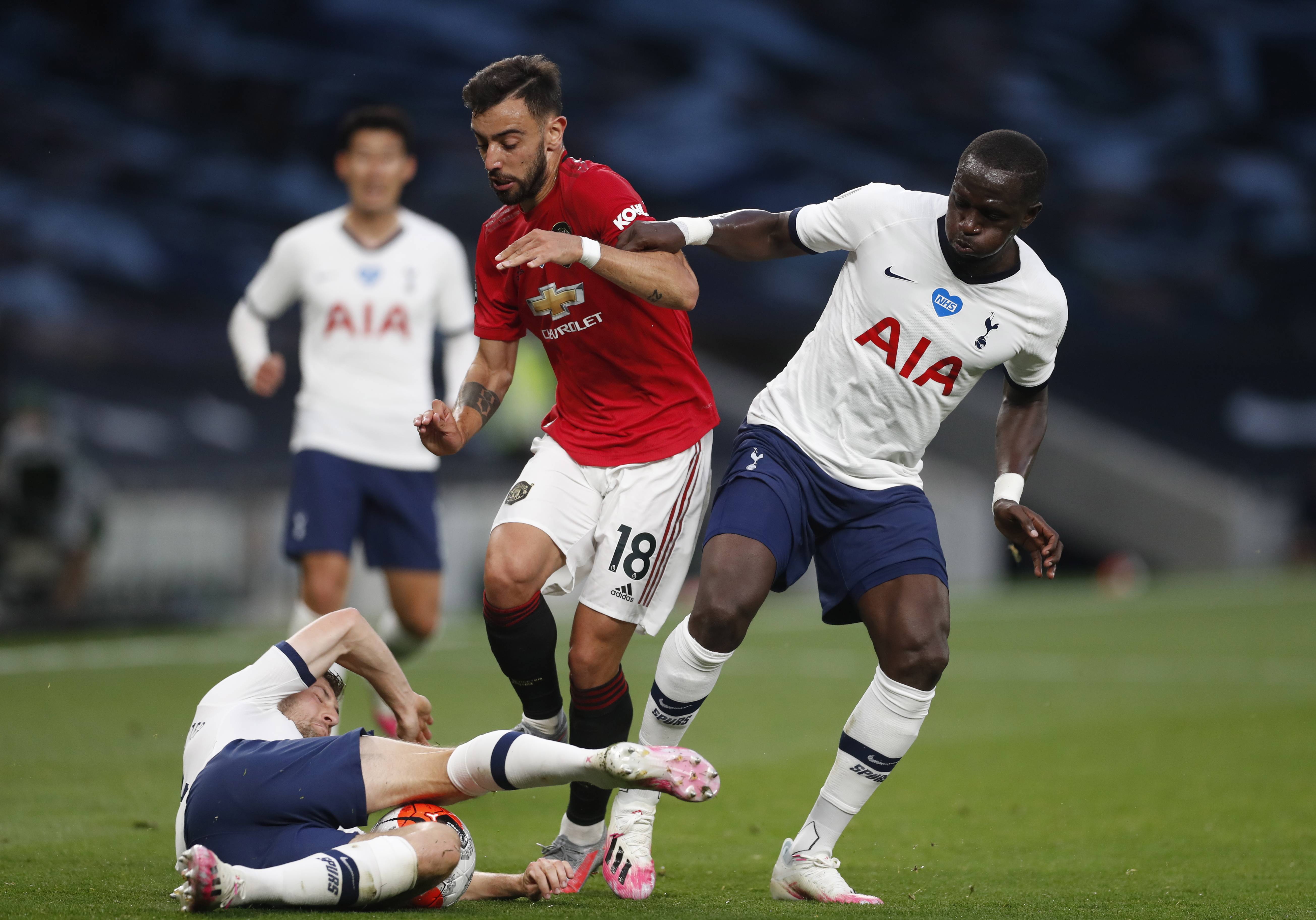 是球员与俱 是球员与俱